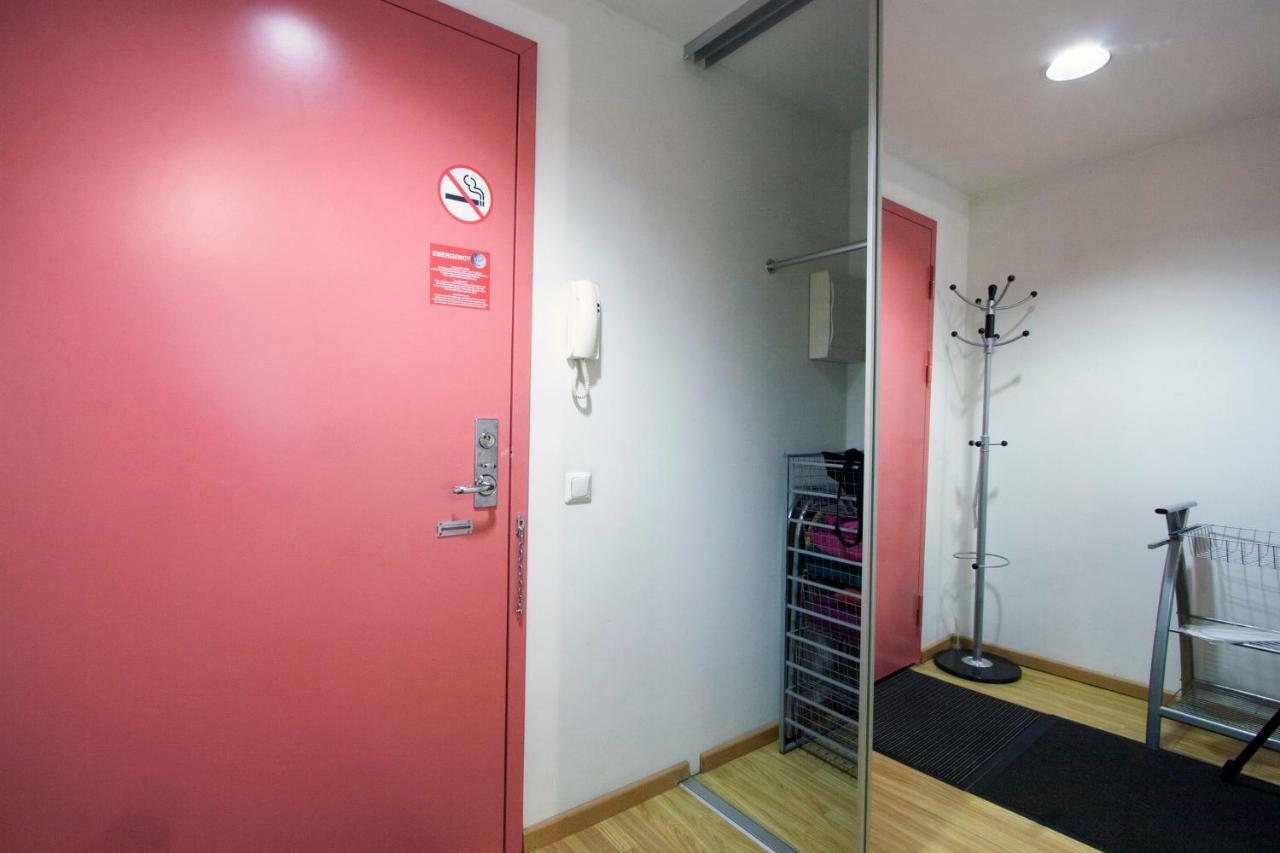 Joe Apartment *